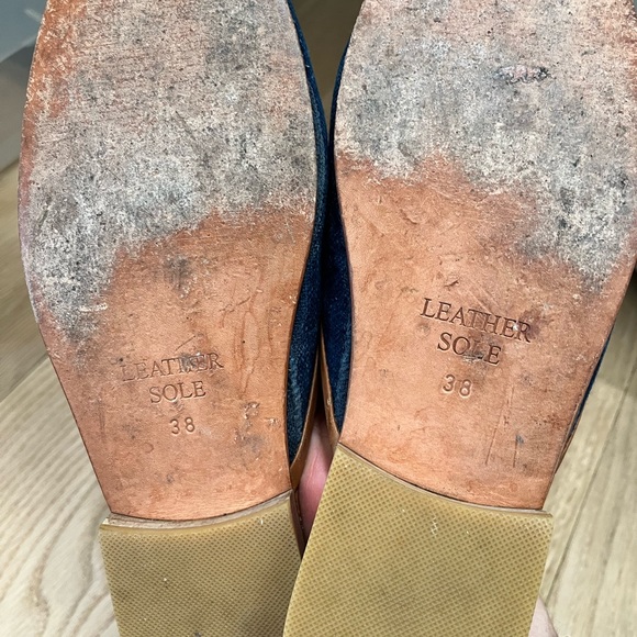 Cute Stubbs-inspired slides - Picture 3 of 3